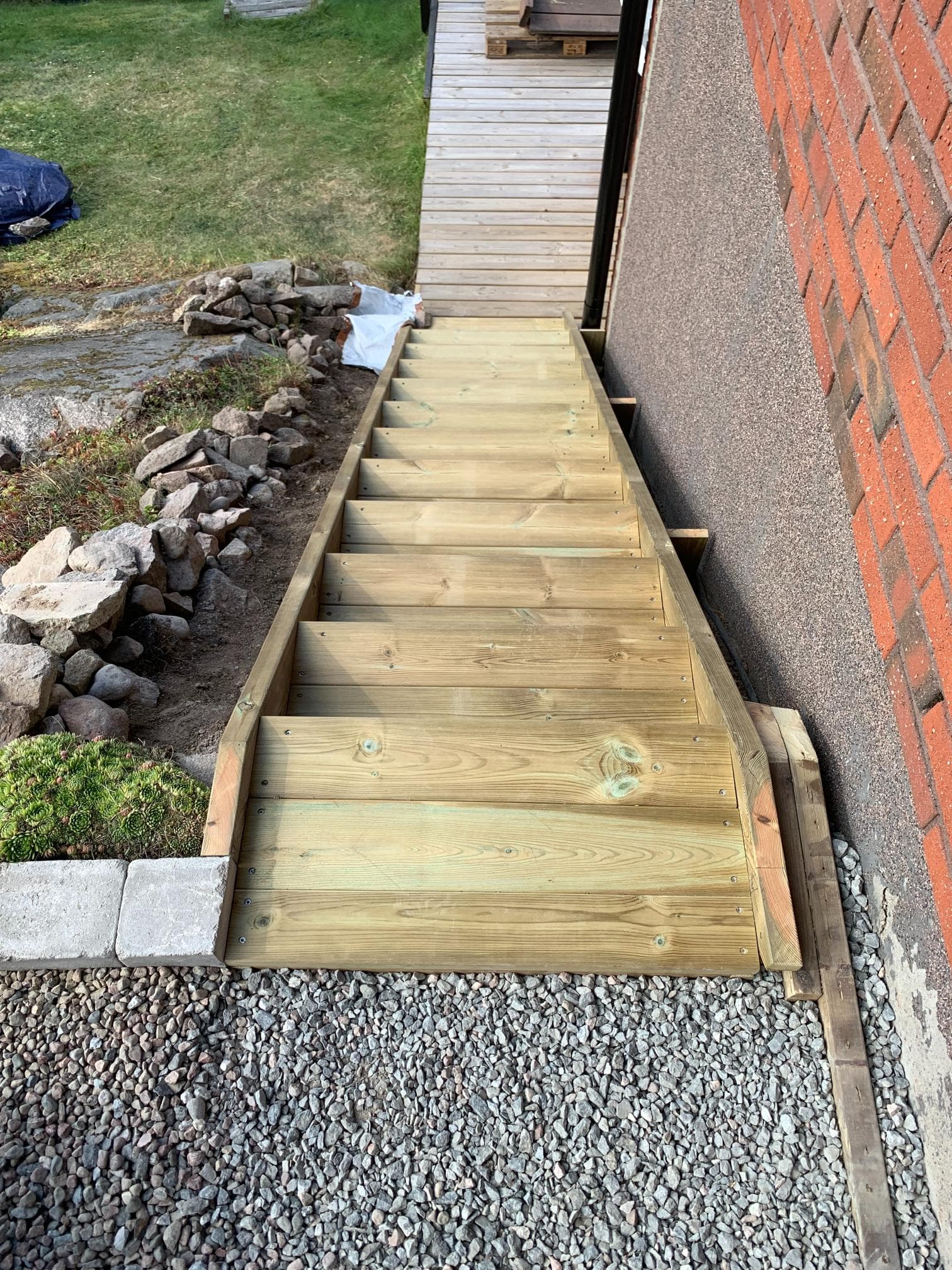 Efter helrenovering – vindskivor och takfot renoverade