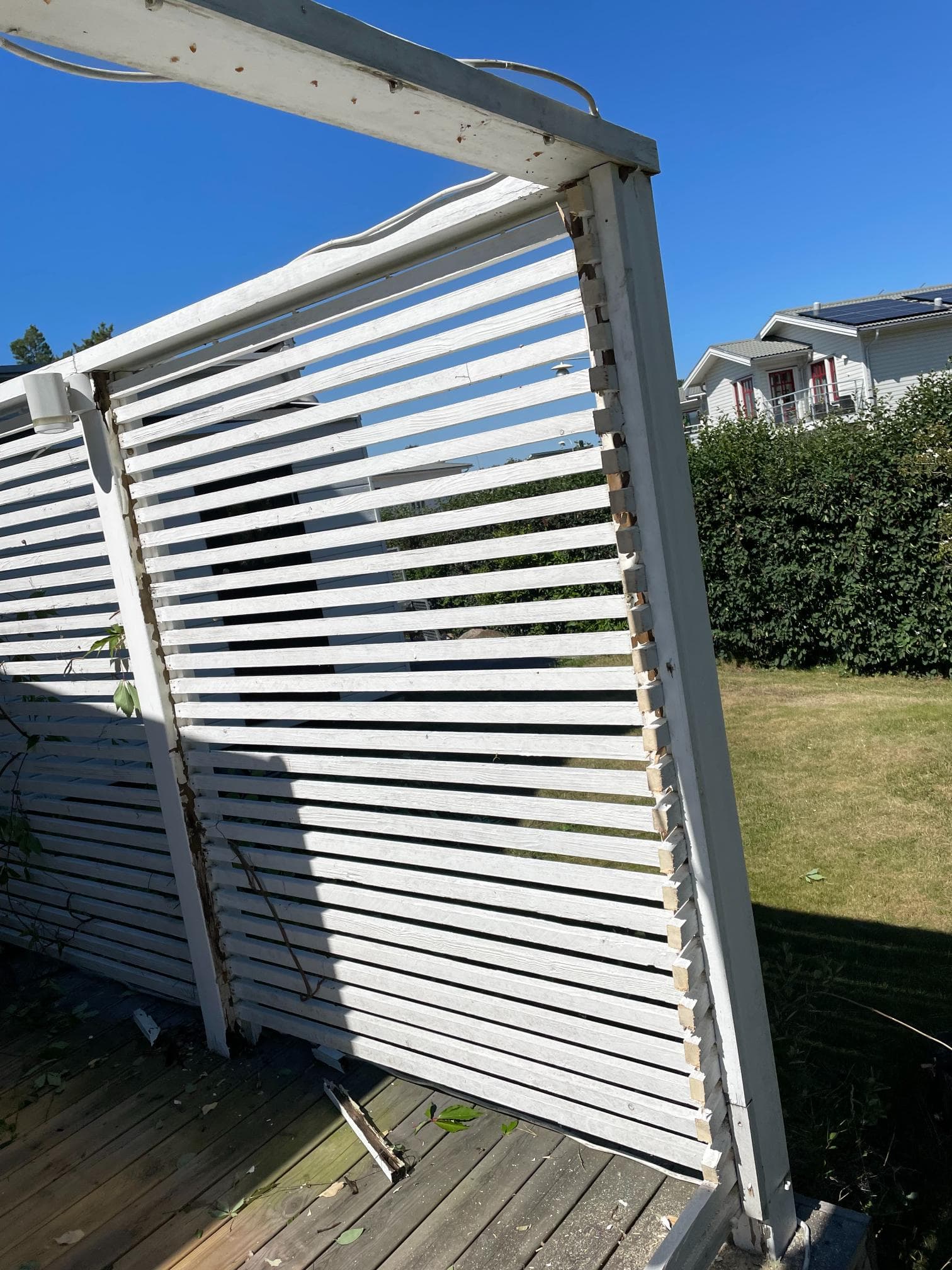 Före helrenovering – mark och uppfart att åtgärda