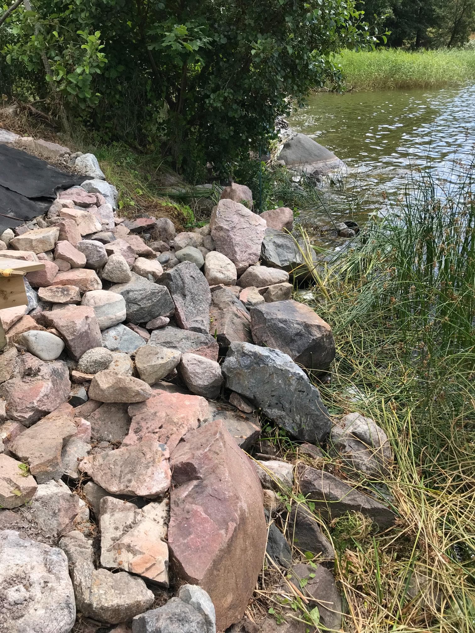 Före helrenovering – takdetaljer och ränndalar att åtgärda